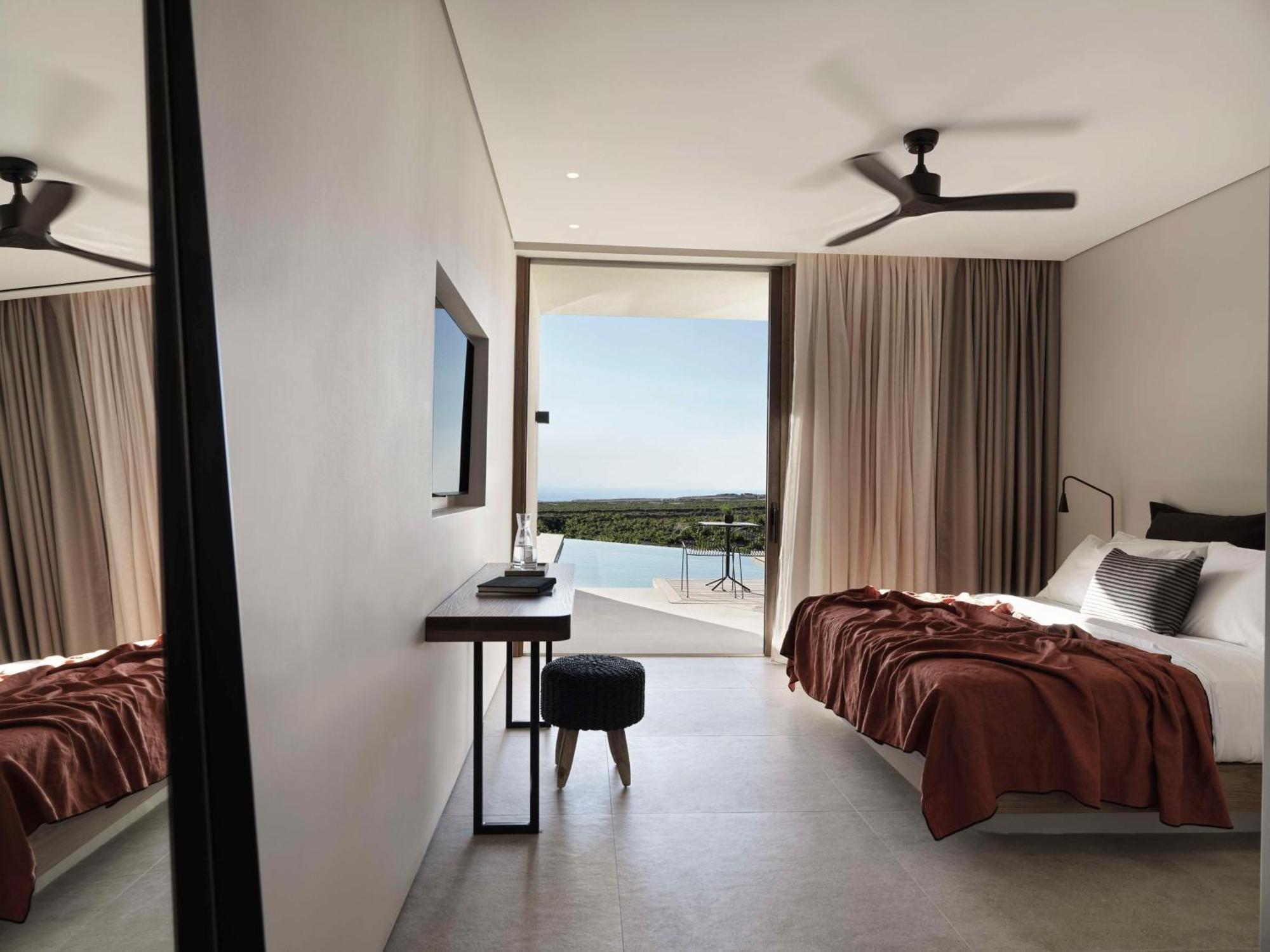 Magma Resort Santorini, In The Unbound Collection By Hyatt Vourvoúlos Esterno foto