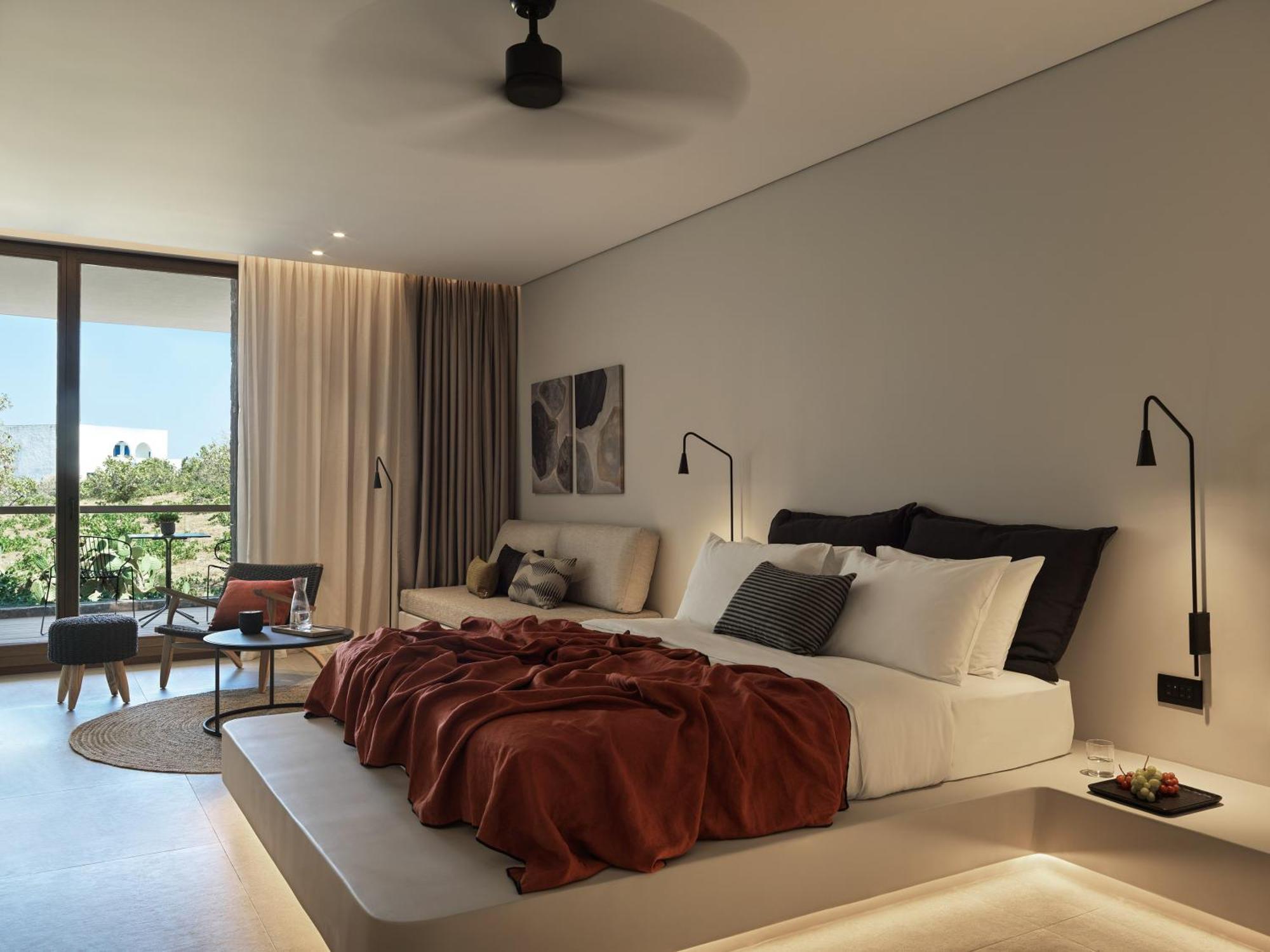 Magma Resort Santorini, In The Unbound Collection By Hyatt Vourvoúlos Esterno foto