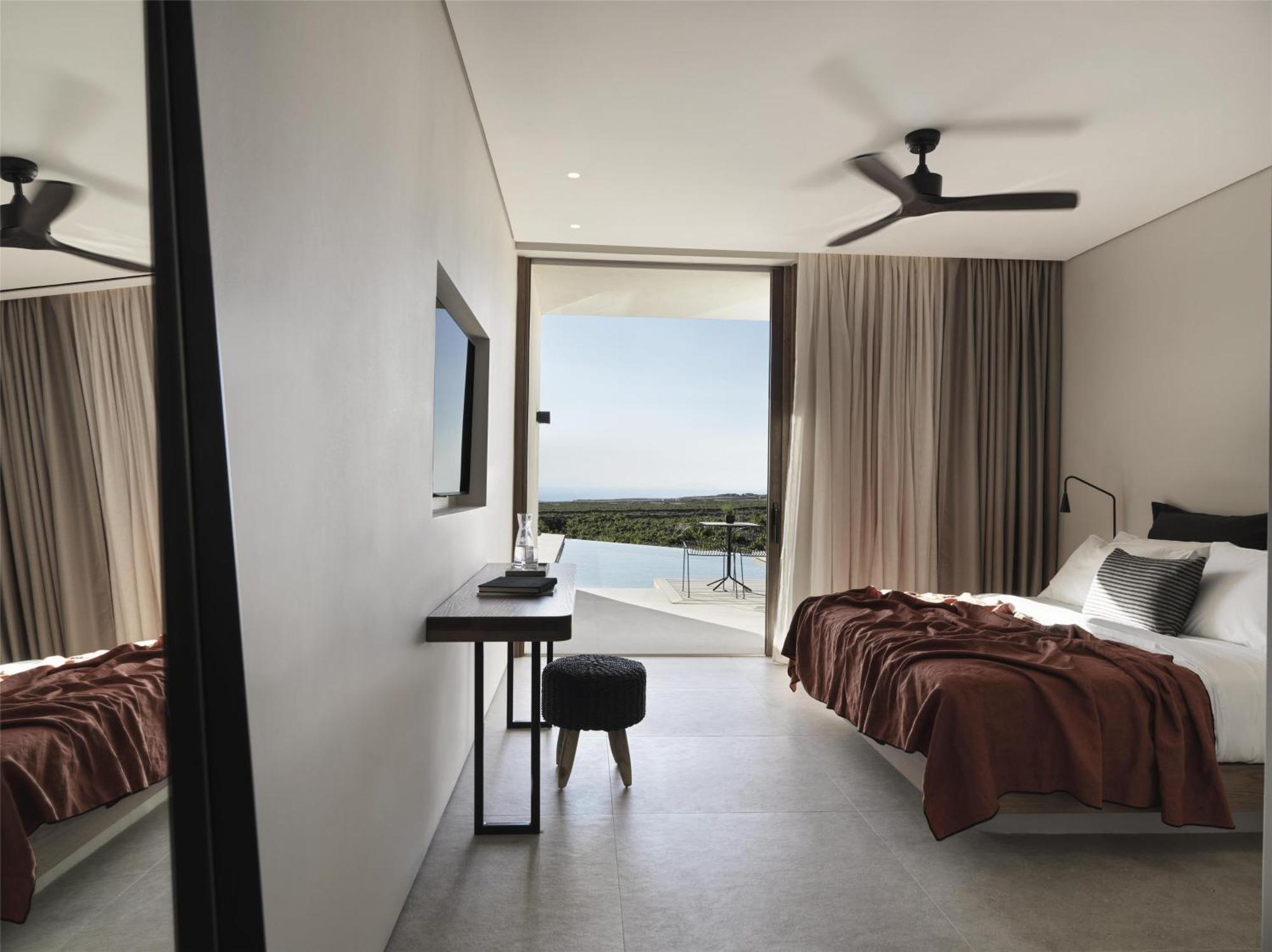 Magma Resort Santorini, In The Unbound Collection By Hyatt Vourvoúlos Esterno foto